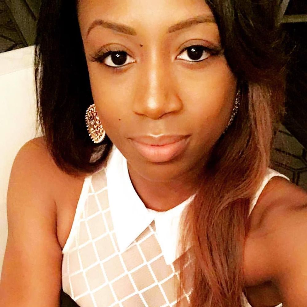 Meet your Posher, Ines